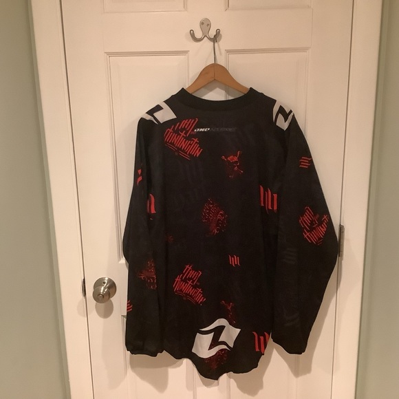 One Industries Carbon. Hart & Huntington riding gear. GENTLY USED - Picture 3 of 4